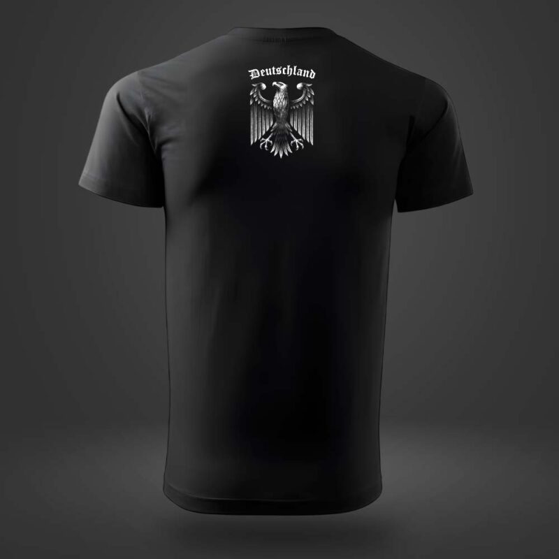 Heimatliebe ist kein Verbrechen Shirt Rücken klein Männer schwarz 👕 Heimatliebe T-Shirt mit Wunschstadt Heimatliebe ist kein Verbrechen Shirt Rücken klein Männer schwarz